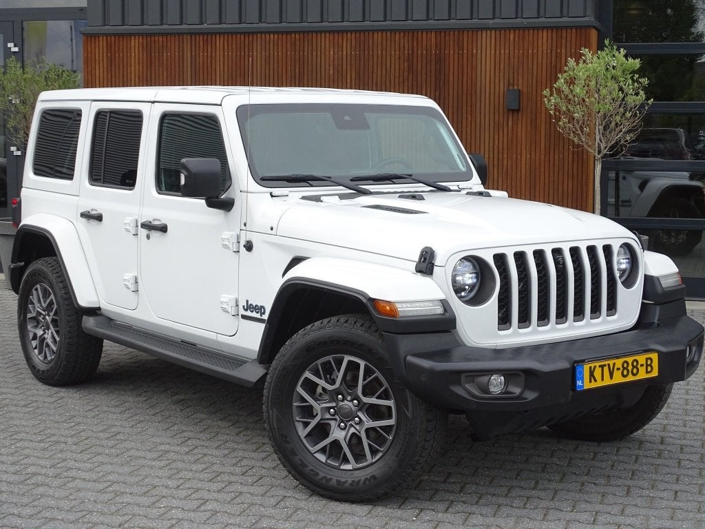 Jeep Wrangler Unlimited Hybrid 380PK 4xe / 80th Anniversary, Automaat, 4 cilinders, Wit, Leder