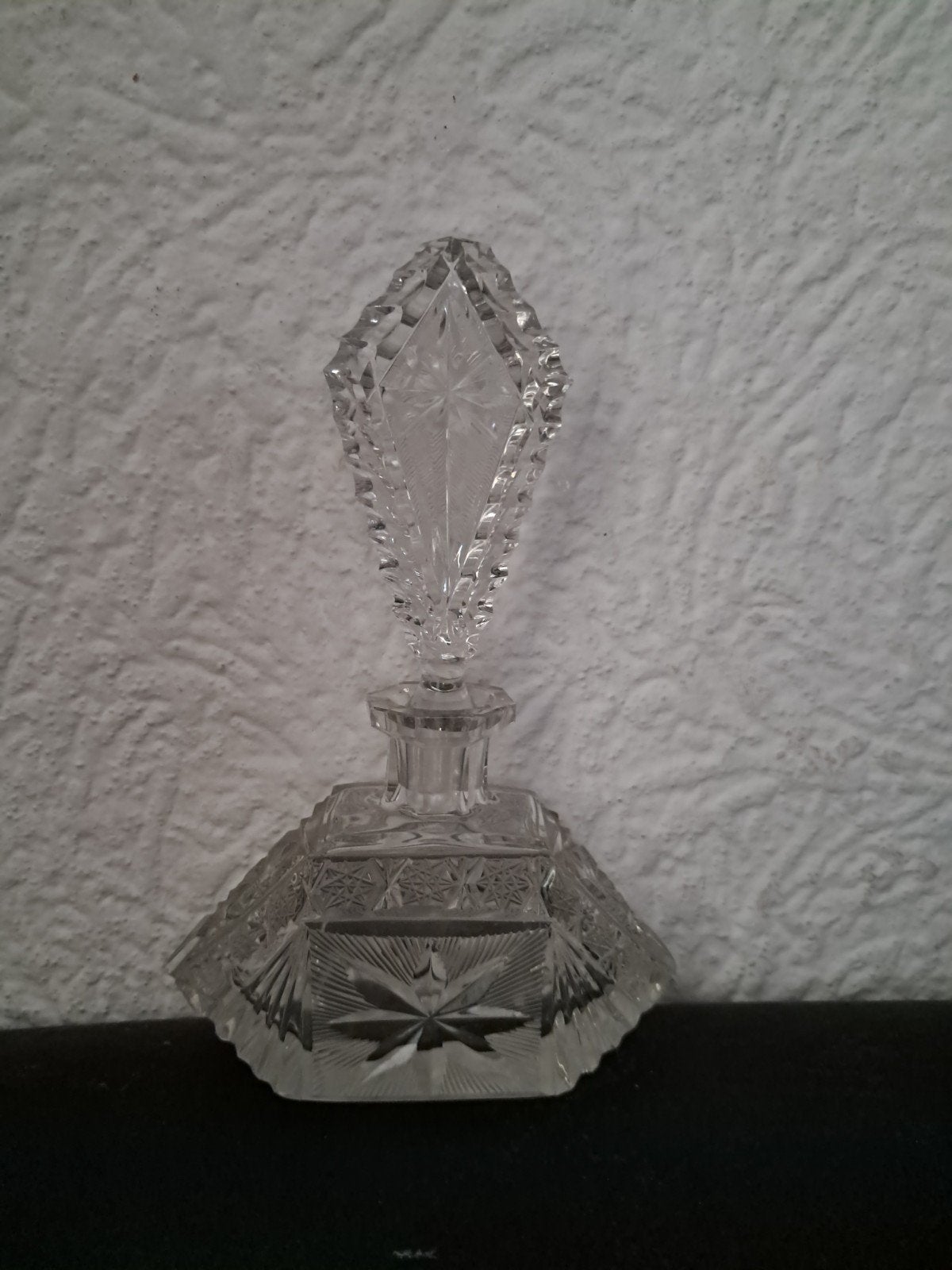 Antiek geslepen kristallen parfumflesje - Gaaf, Antiek en Kunst, Ophalen of Verzenden