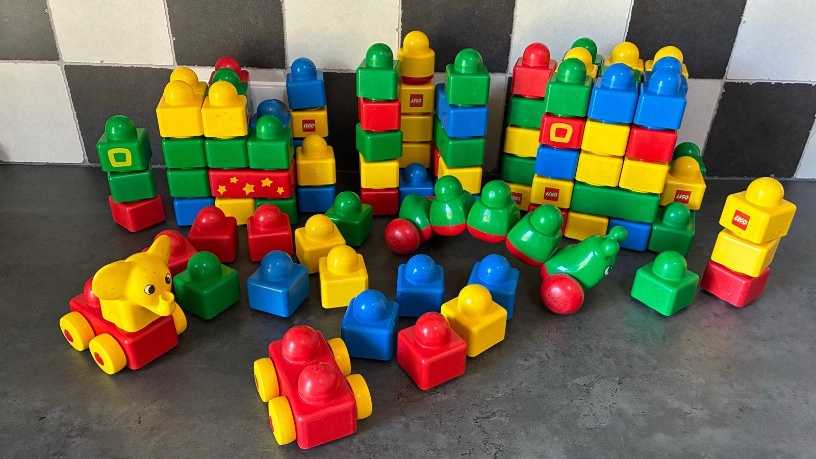 Set LEGO Duplo Primo blokken en figuren, Ophalen, Gebruikt, Overige merken