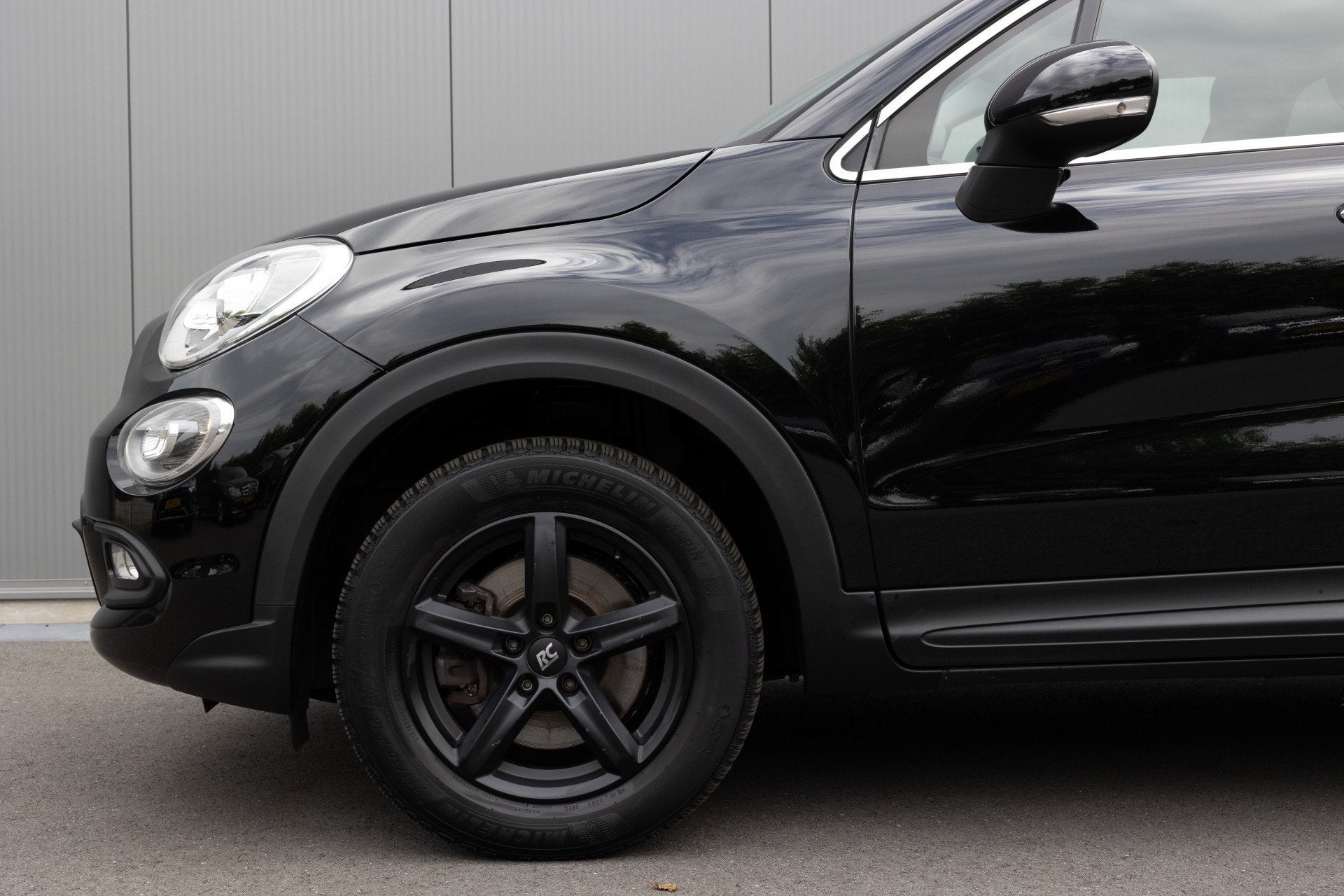 Fiat 500X 1.4 Turbo | NAVI | CLIMATE | CRUISE | KEYLESS STAR, Auto's, Gebruikt, 4 cilinders, Zwart, 600 kg