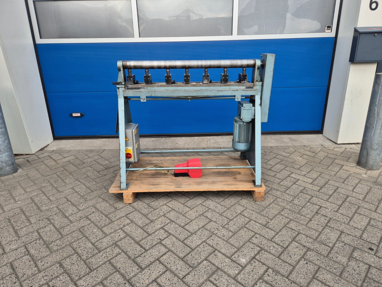 Schwartmanns RLN Rijenponsmachine 380V in nette staat, Gebruikt, Info@bolkmachinehandel.nl, Ophalen of Verzenden, Duitsland