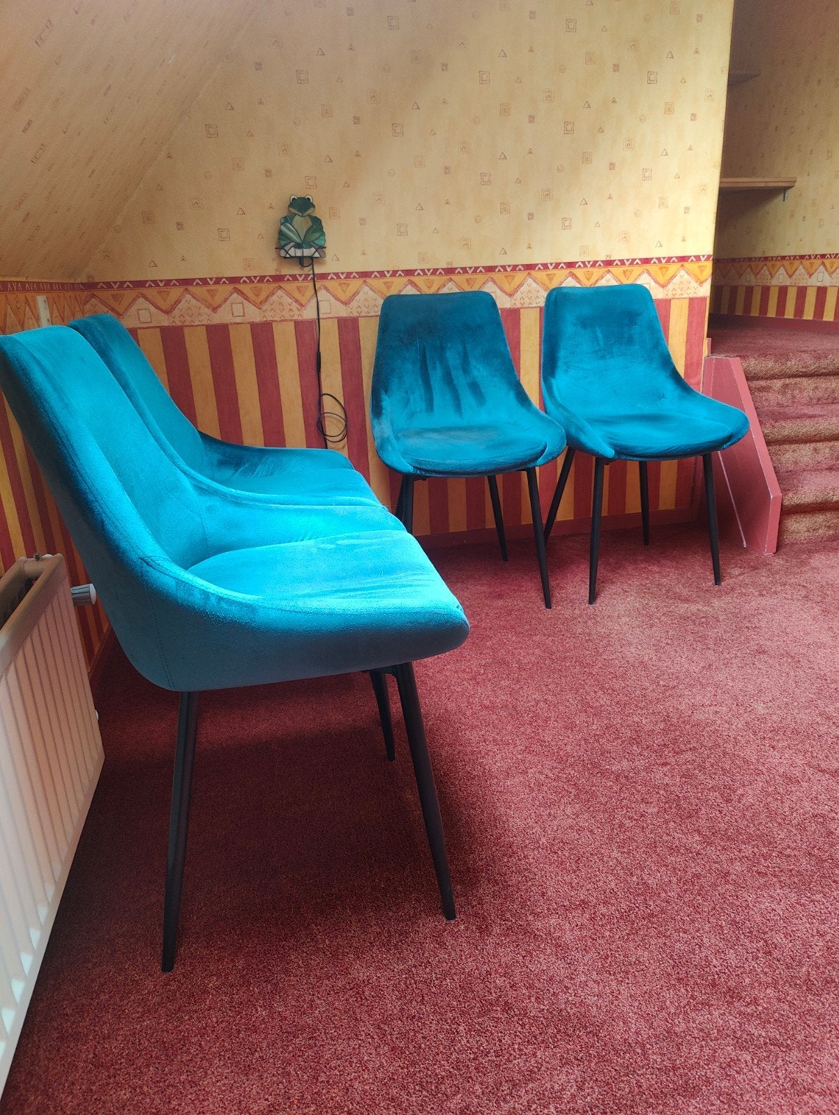 4 Eetkamerstoelen met turquoise velours bekleding, Ophalen, Gebruikt, Overige kleuren, Modern, Luxe