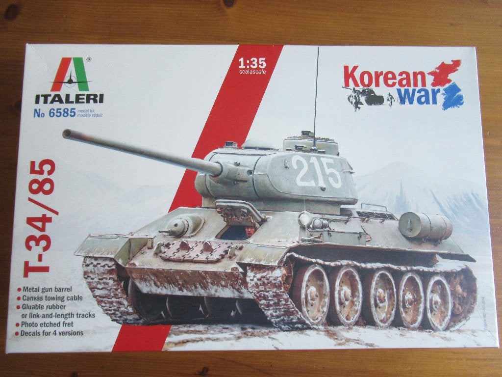 T-34/85 Korean War (Italeri 1/35), Hobby en Vrije tijd, Modelbouw | Auto's en Voertuigen, Tank, Italeri, 1:32 tot 1:50, Nieuw