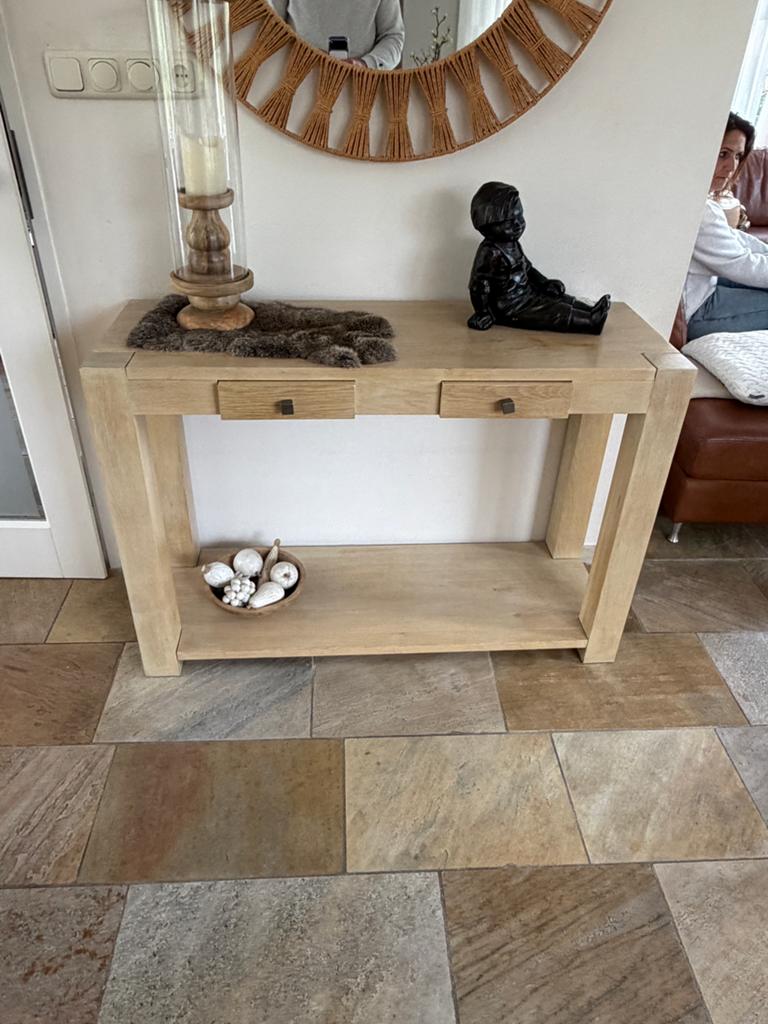 Massief eiken side table in white wash, Huis en Inrichting, Tafels | Sidetables, Ophalen, 100 tot 150 cm, Eikenhout, Zo goed als nieuw