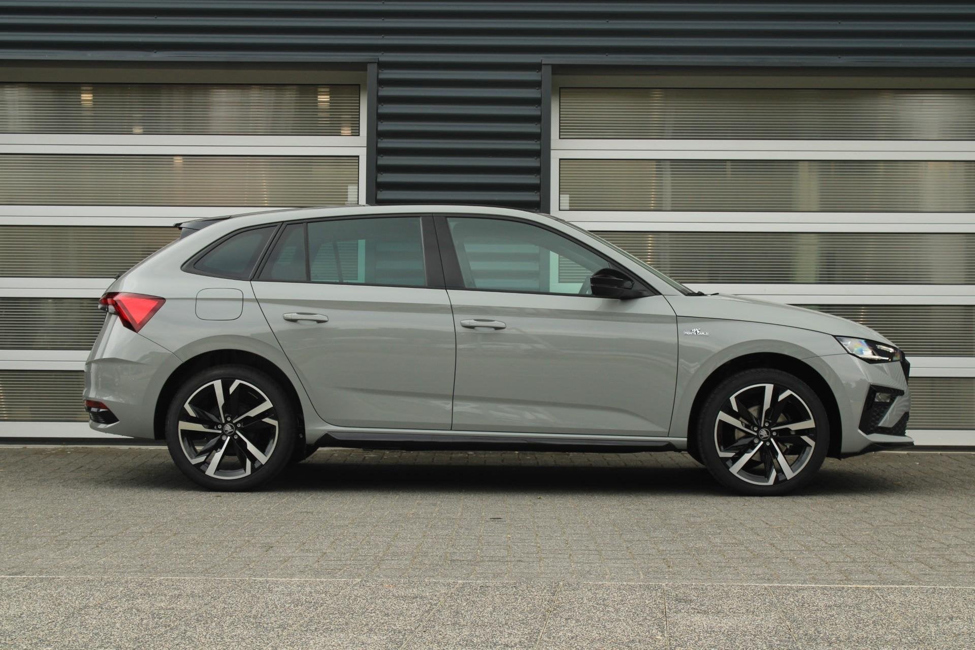 Skoda Scala 1.0 TSI 115pk Monte Carlo | Trekhaak Wegklapbaar, Auto's, 12 maanden, Scala, Euro 6, Origineel Nederlands