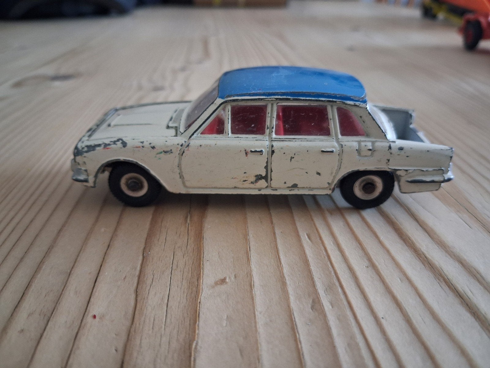 Dinky Toys Triumph 2000, Ophalen of Verzenden, Gebruikt, Auto, Dinky Toys