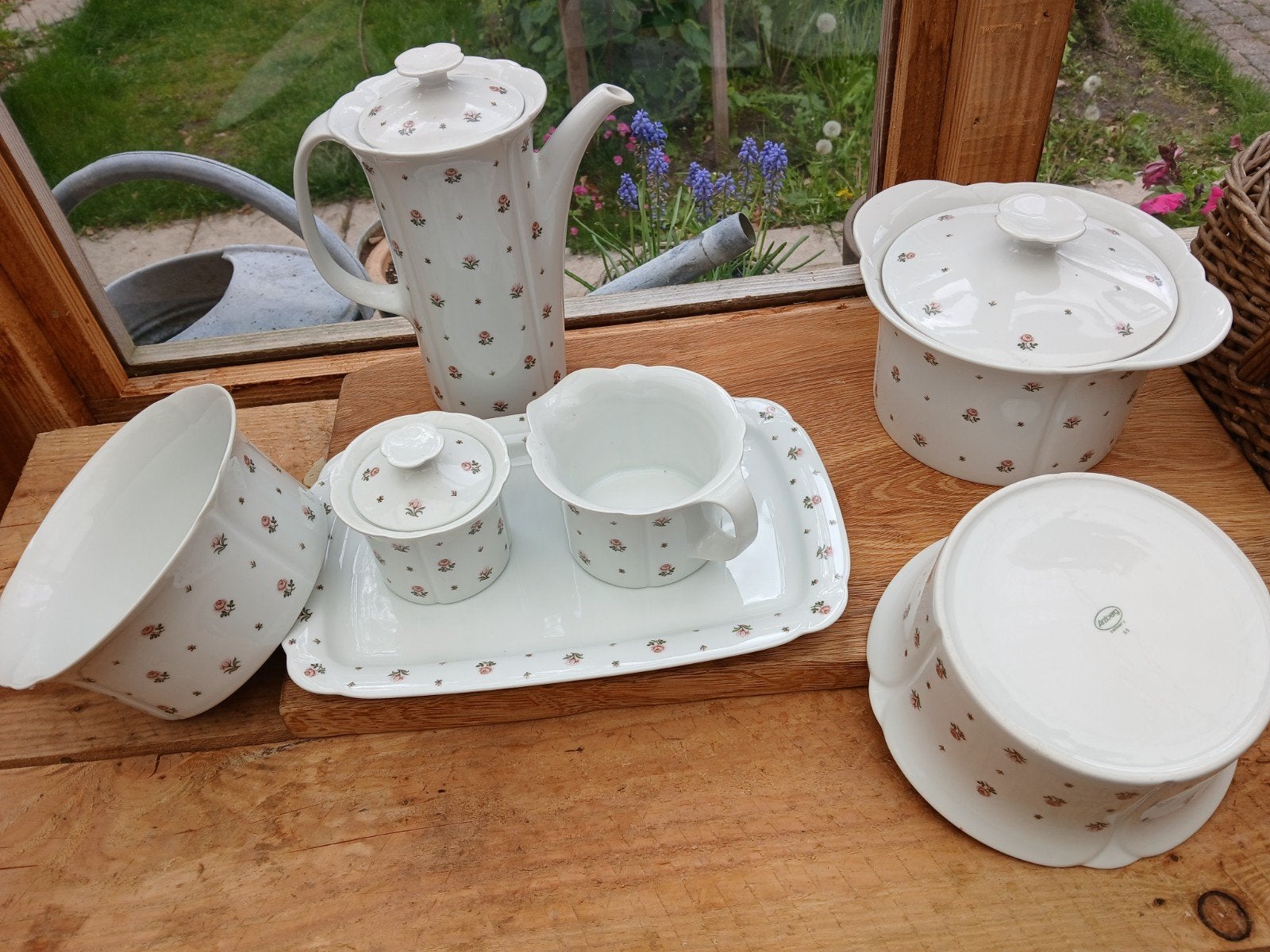 Artzberg servies, Antiek en Kunst, Antiek | Servies compleet, Ophalen of Verzenden