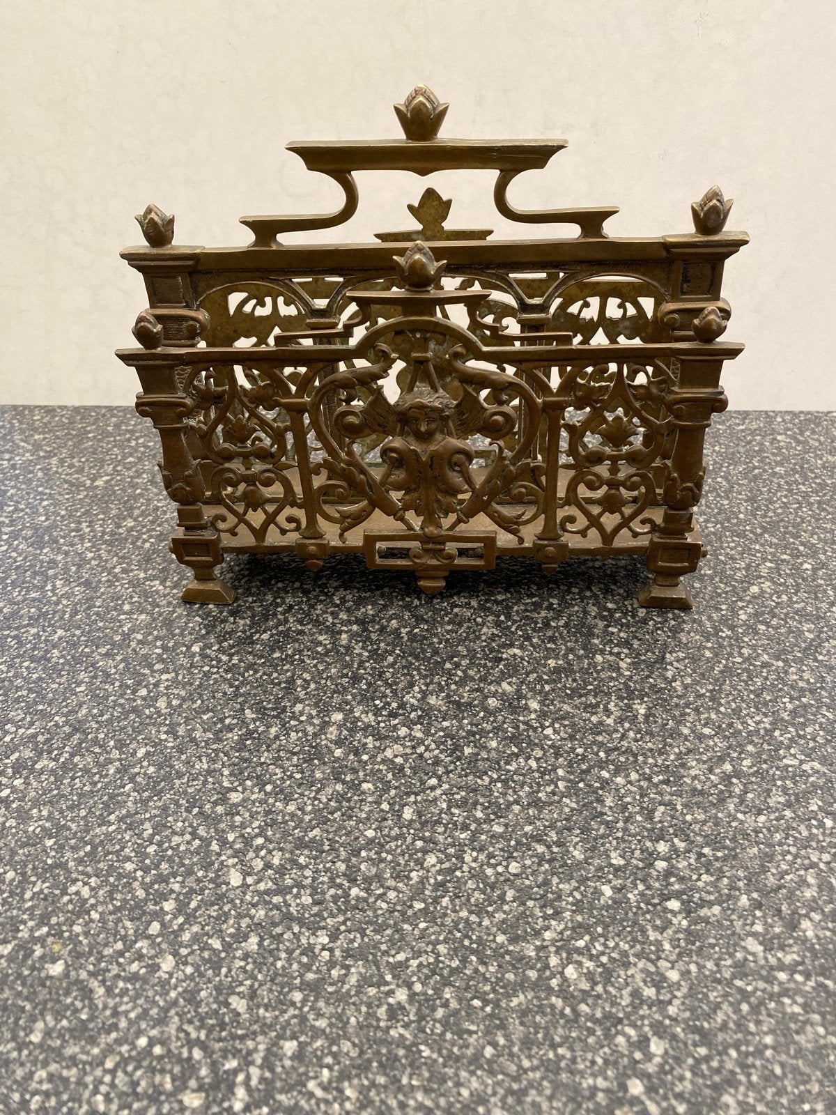Antieke bronzen brievenhouder met cherubijn decoratie, Ophalen of Verzenden