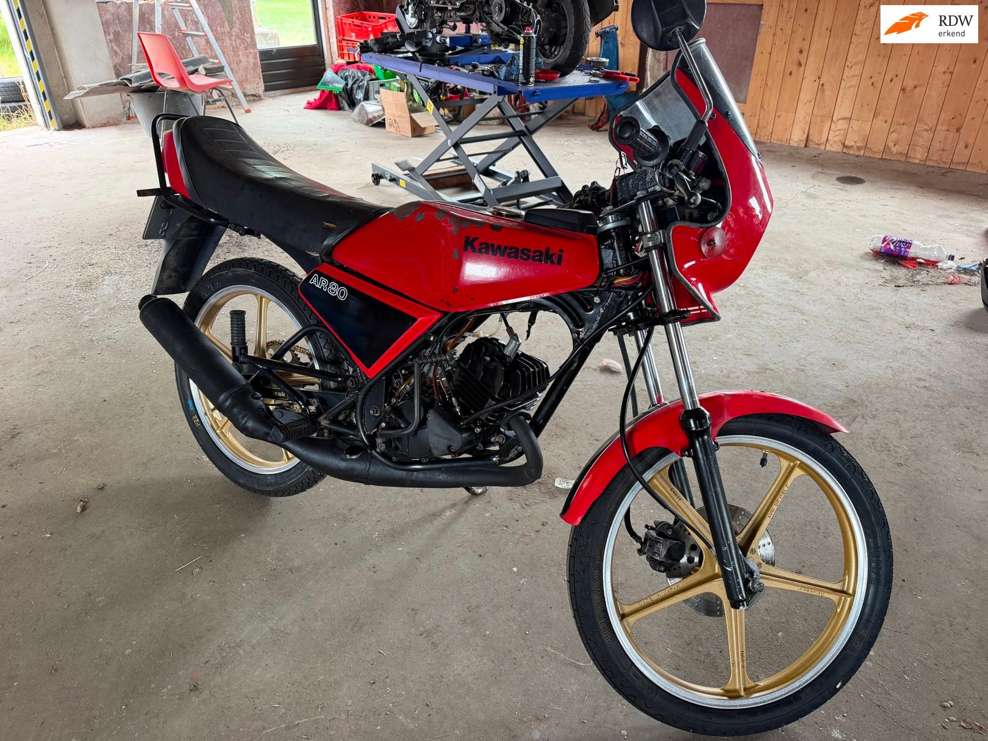Kawasaki Bromfiets AR50 AR80 mk1 ( 1e model , 6 versnellinge, Fietsen en Brommers, 6 versnellingen, 80 cc, Overige merken