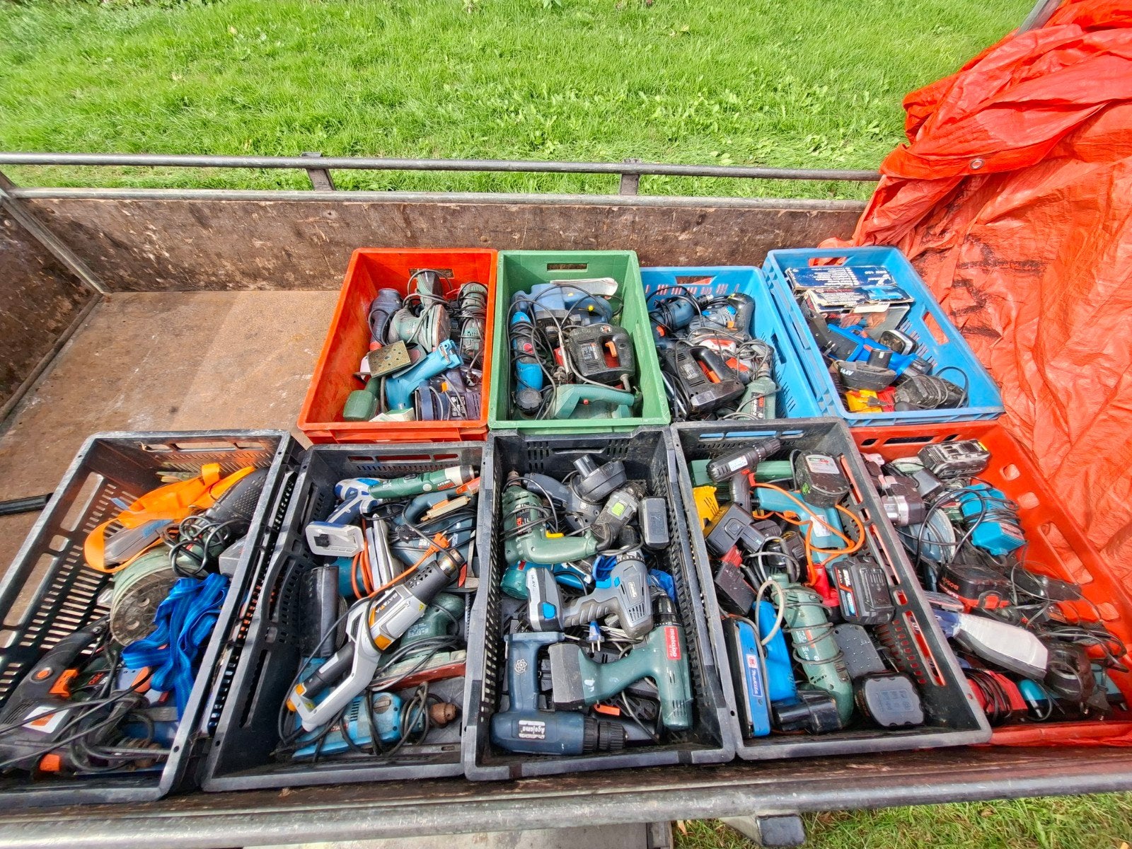 grote partij gereedschap, Doe-het-zelf en Verbouw, Gereedschap | Boormachines, Ophalen, Gebruikt, Overige typen