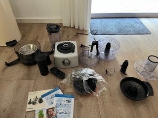 Philips Keukenmachine HR775 - Zo goed als nieuw, compleet!, 2 tot 3 liter, Ophalen, Zo goed als nieuw, 3 snelheden of meer
