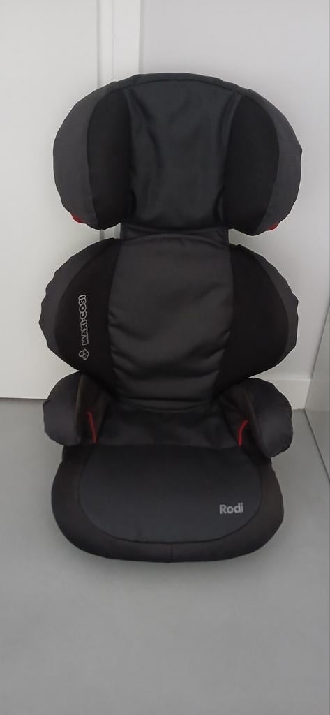 Maxi-Cosi Rodi Autostoeltje 15-36 kg ZGAN Zwart, Ophalen, Autogordel, 15 t/m 36 kg, Zo goed als nieuw