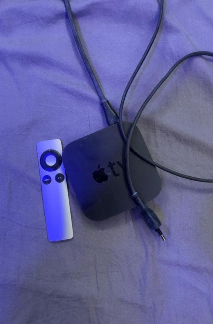 Apple TV Gen 3 (A1468) met afstandsbediening, Ophalen, Zo goed als nieuw, HDMI, Zonder harde schijf
