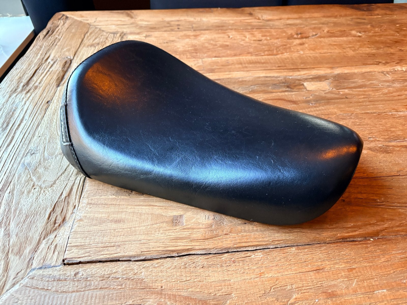 Le Pera Barebones zadel voor Sportster (tot 2003), Ophalen of Verzenden, Gebruikt