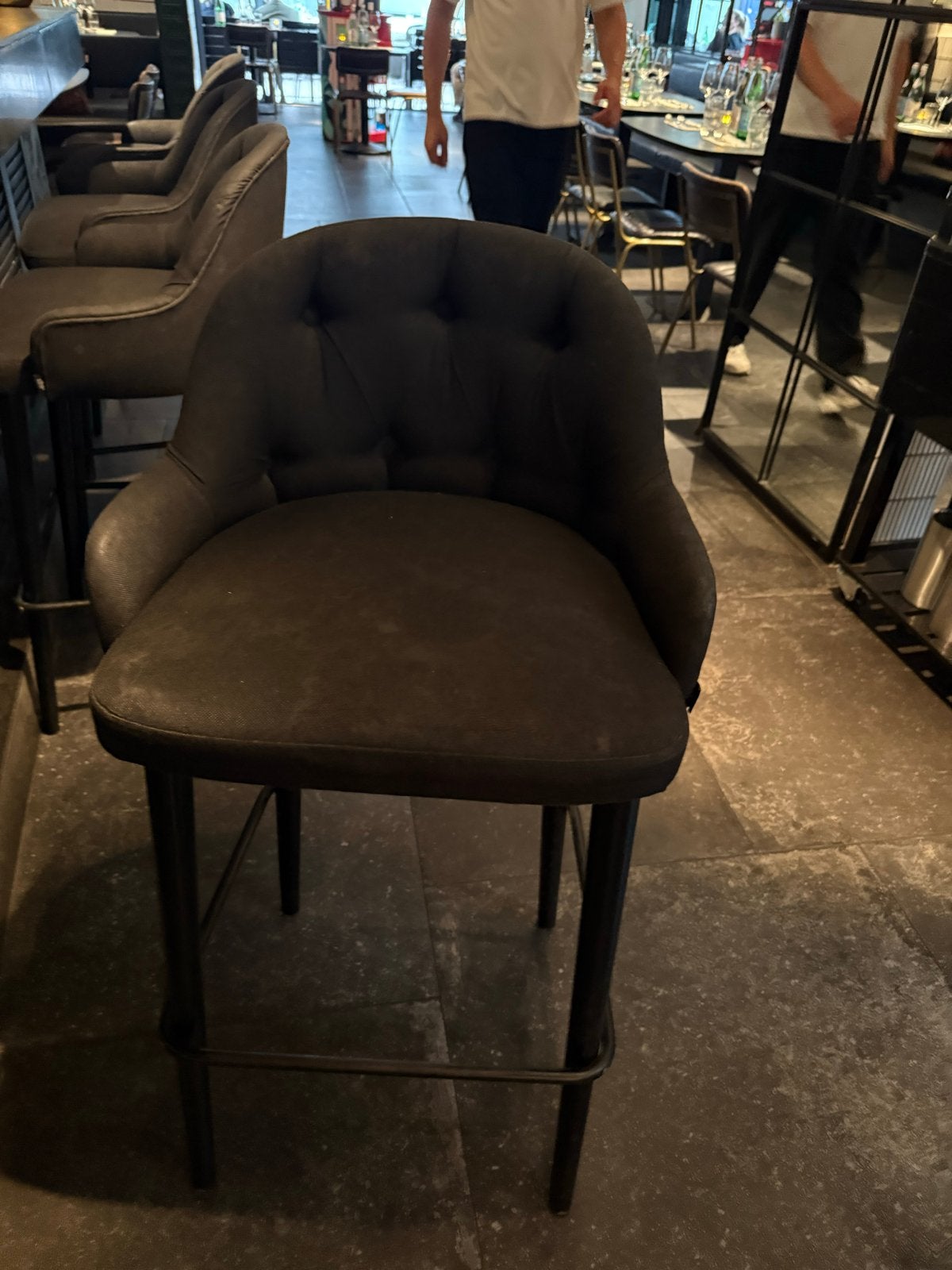 8 mooie barstoelen met comfortabele stof, Huis en Inrichting, Ophalen, 90 cm of meer, Metaal, Gebruikt