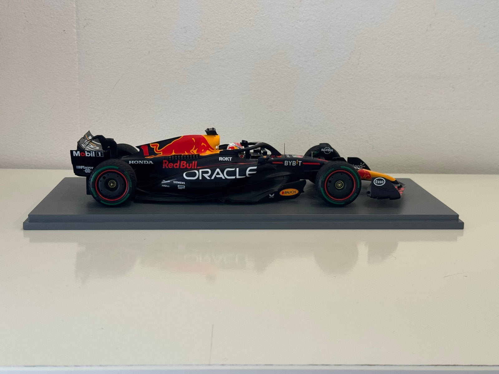 Spark RB19 Monaco GP 2023 1:18 Max Verstappen, Ophalen of Verzenden, Zo goed als nieuw