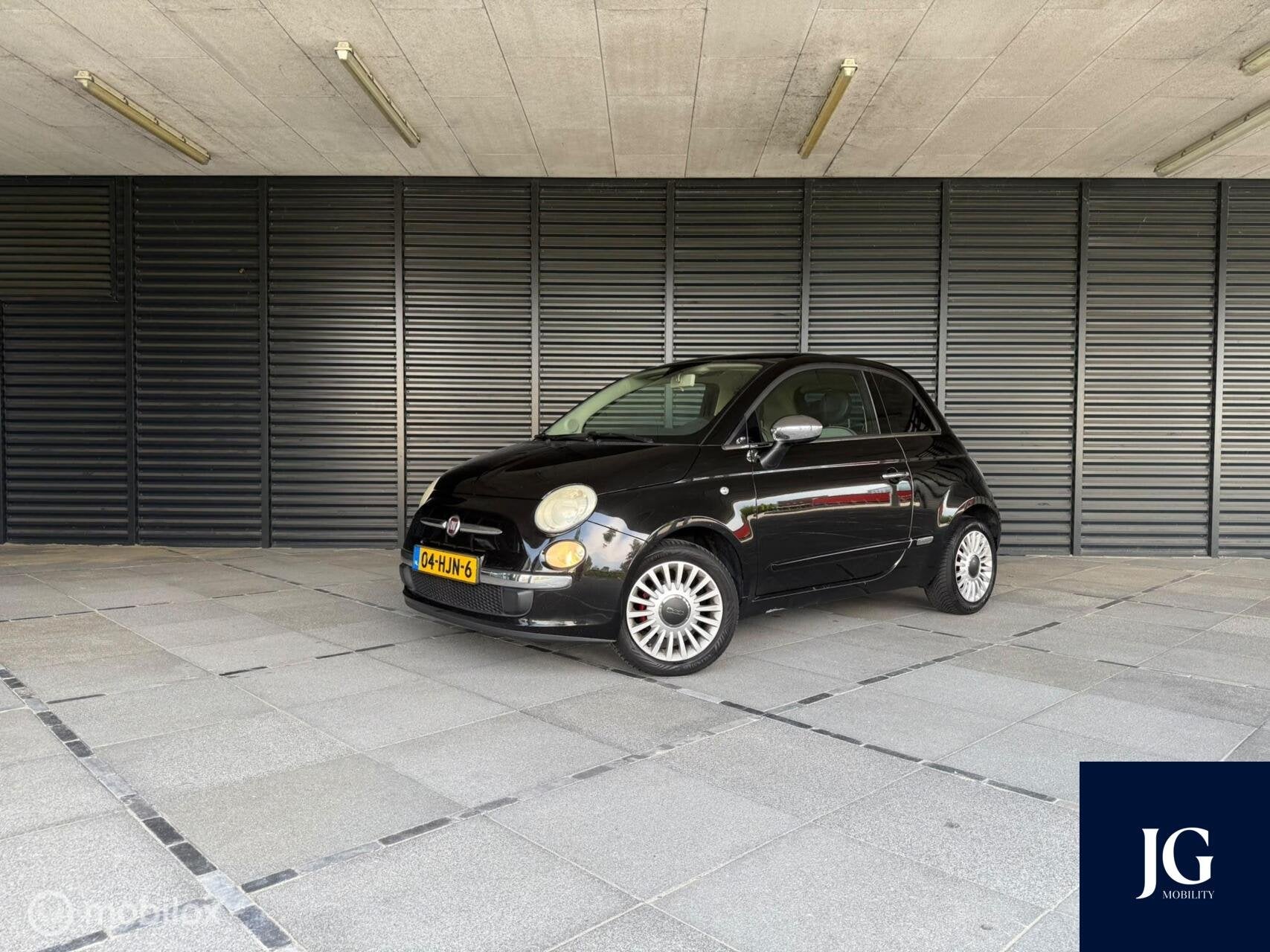 Fiat 500 1.2 Lounge, Gebruikt, 4 cilinders, 840 kg, 4 stoelen