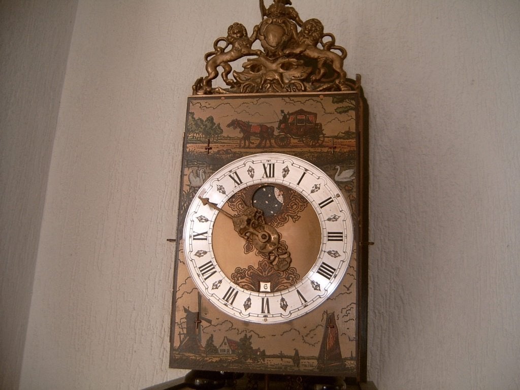 Christiaan Huygens stoel Klok, Ophalen