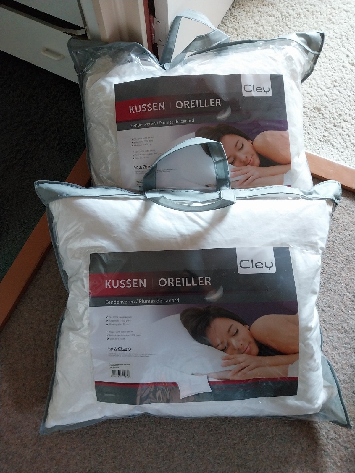 2x Nieuwe Cley Kussens Eendenveren 60x70 cm, Ophalen, Nieuw, Wit, Kussen