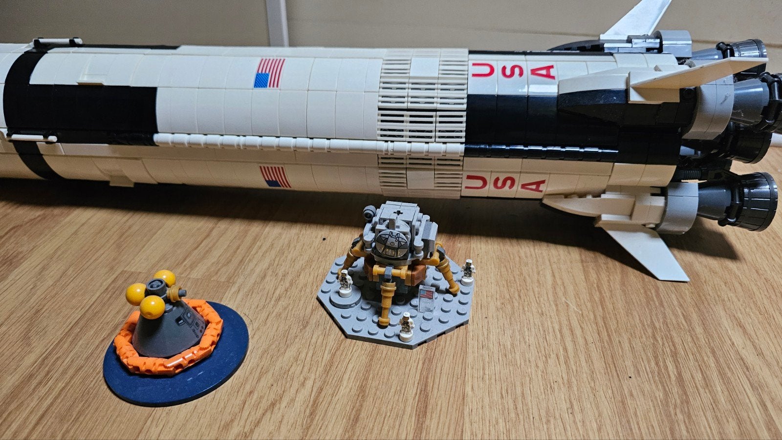 Lepin (Lego) Ideas NASA Apollo Saturn V raket met maanlander, Ophalen of Verzenden, Gebruikt, Overige merken