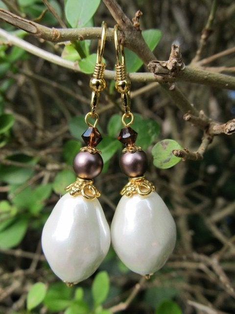 Oorbellen Velvet Pearl shellparel-swarovski goud, Hangers, Wit, Nieuw, Goud