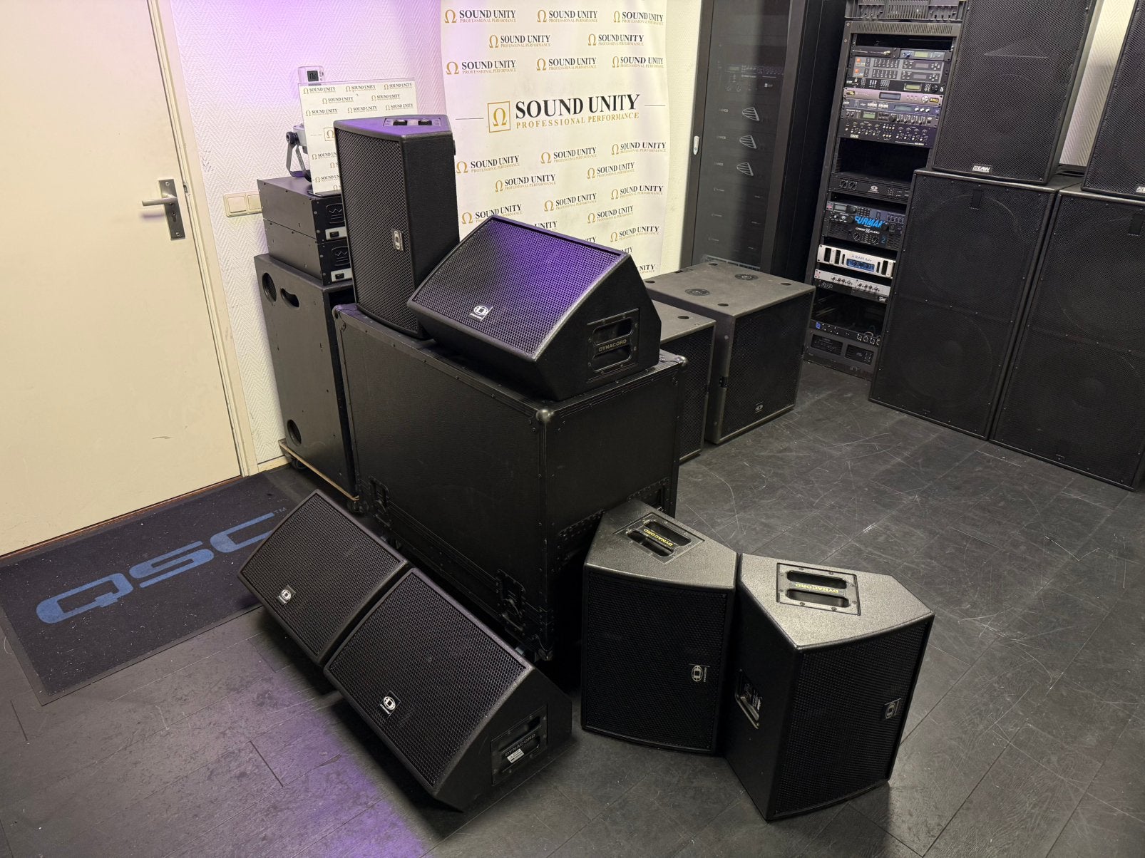 DYNACORD M12, Ophalen, Zo goed als nieuw, JBL