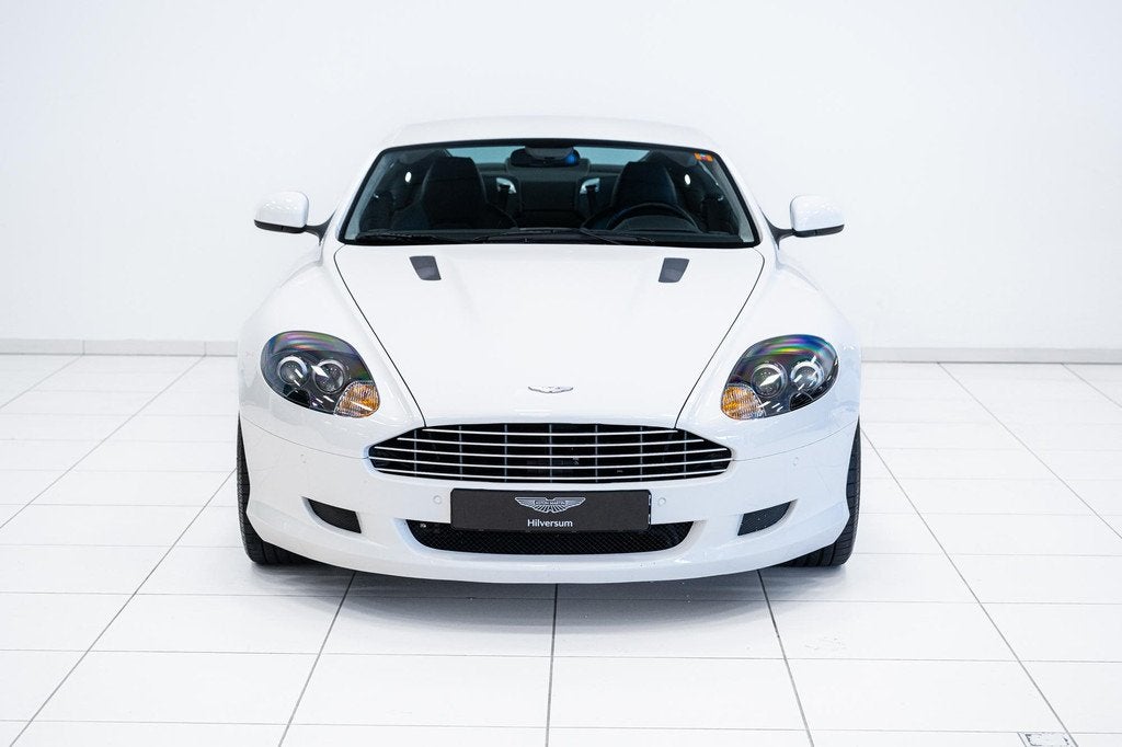 Aston Martin DB9 Coupe | Manual | Modeljaar 2010 Facelift |, Auto's, Aston Martin, Achterwielaandrijving, Gebruikt, 5935 cc, 12 cilinders