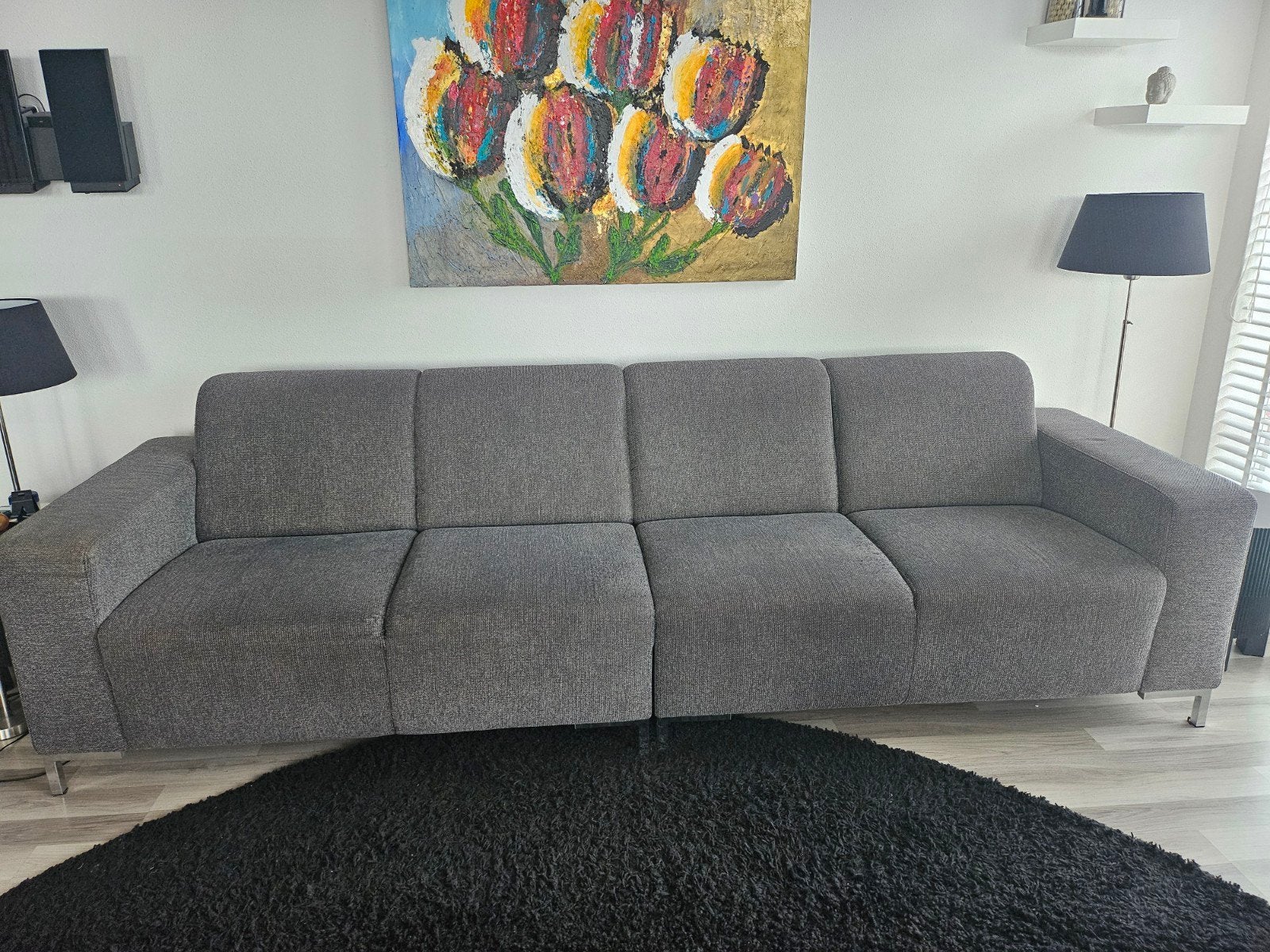 Comfortabele grijze vierpersoonsbank, 250 tot 300 cm, Gebruikt, 75 tot 100 cm, Ophalen of Verzenden