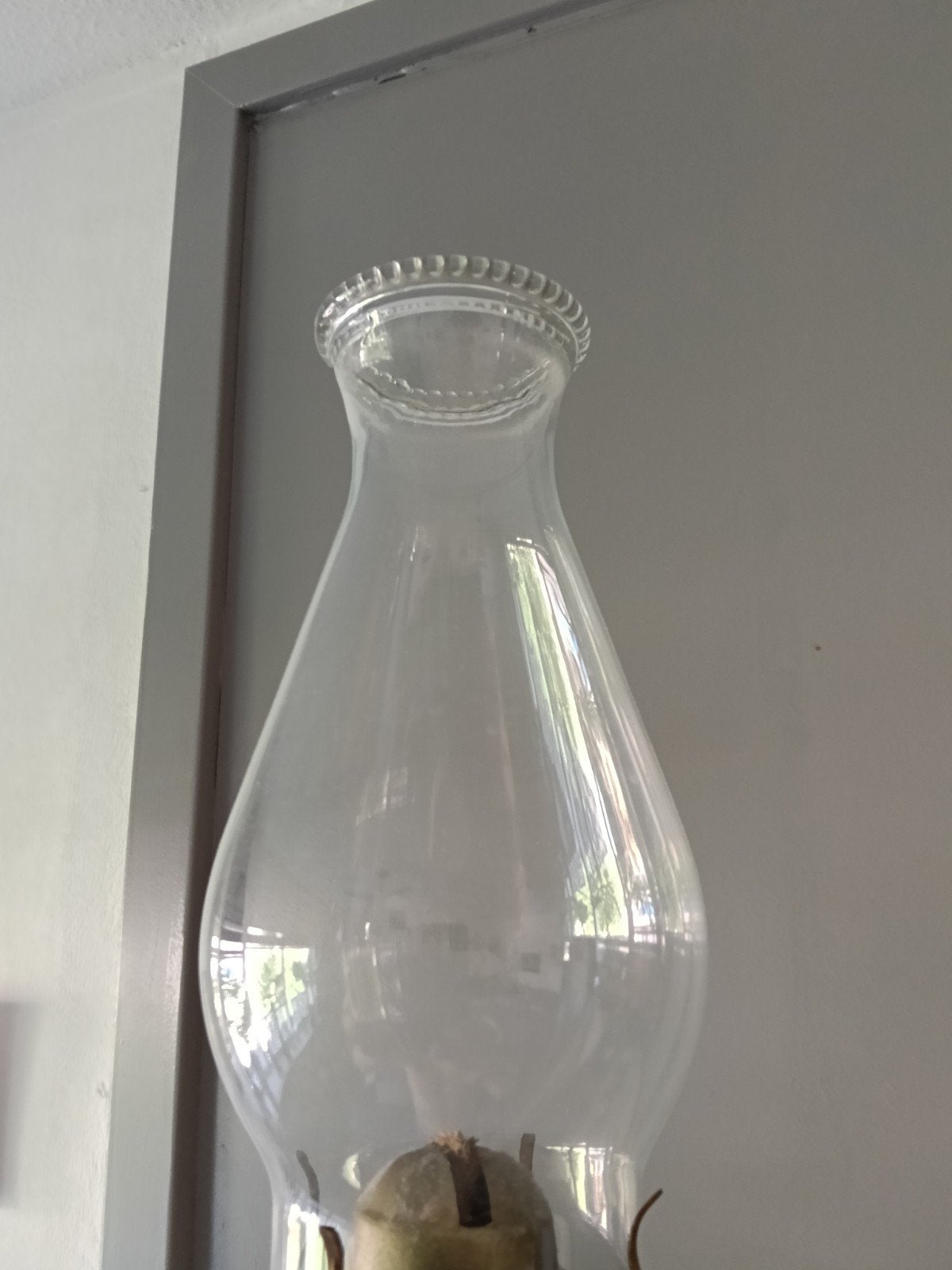 Antieke glazen olielamp in goede staat, Ophalen