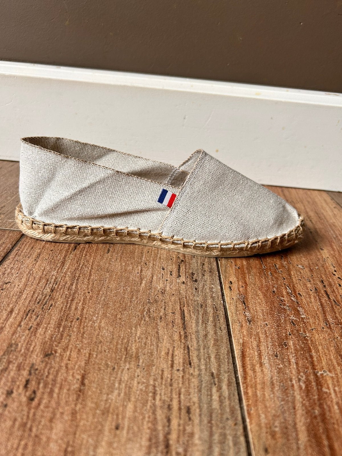 Espadrilles - Maat 39 - Gloednieuw, Beige, Nieuw, Ophalen of Verzenden, Espadrilles of Moccasins