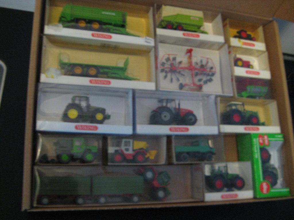 Diverse 1/87 landbouwmodellen van Wiking, Ophalen of Verzenden, Zo goed als nieuw, Hijskraan, Tractor of Landbouw, Wiking