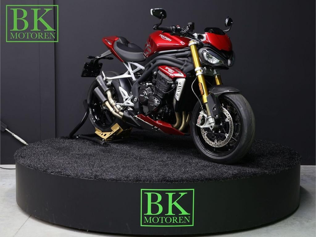 TRIUMPH SPEED TRIPLE 1200 RS | Carnival Red | Leovince, Motoren, 1160 cc, Motorrijbewijs A, Bedrijf, Meer dan 35 kW