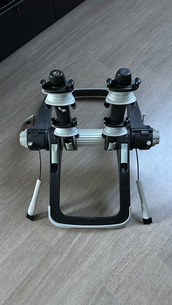 Thule RaceWay 991 fietsdrager voor 2 fietsen, Auto diversen, Ophalen, 2 fietsen, Zo goed als nieuw, Achterklepdrager
