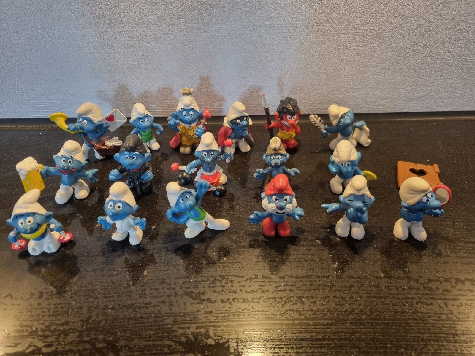 Het zijn 17 Smurfen van Schleich Peyo verzameling smurf, Ophalen of Verzenden, Zo goed als nieuw, Verschillende Smurfen