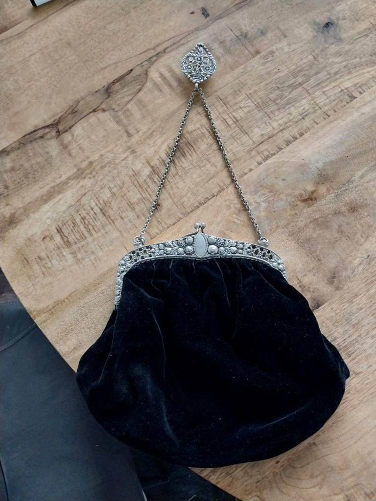 Antieke beugeltas met ketting en tashaak rond 1907, Ophalen of Verzenden, Dames