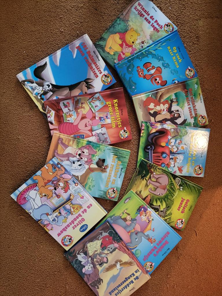 Disney Boekenclub Boeken - Diverse Titels 11 stuks, Ophalen of Verzenden, Gelezen