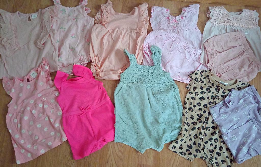 Te koop baby meisjeskleding pakket, Ophalen, Zo goed als nieuw, Overige maten