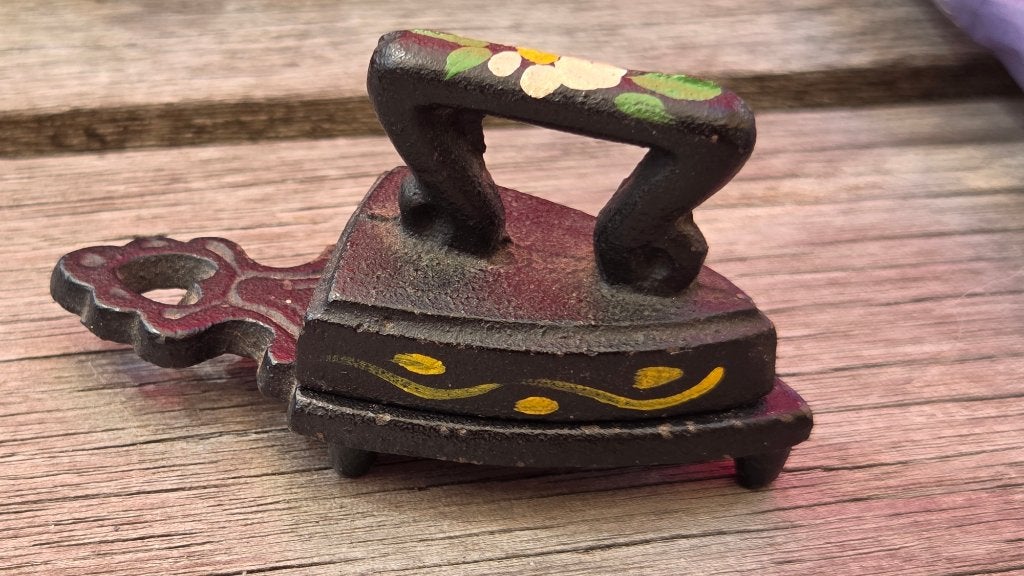 Miniatuur gietijzeren strijkijzer, Ophalen of Verzenden