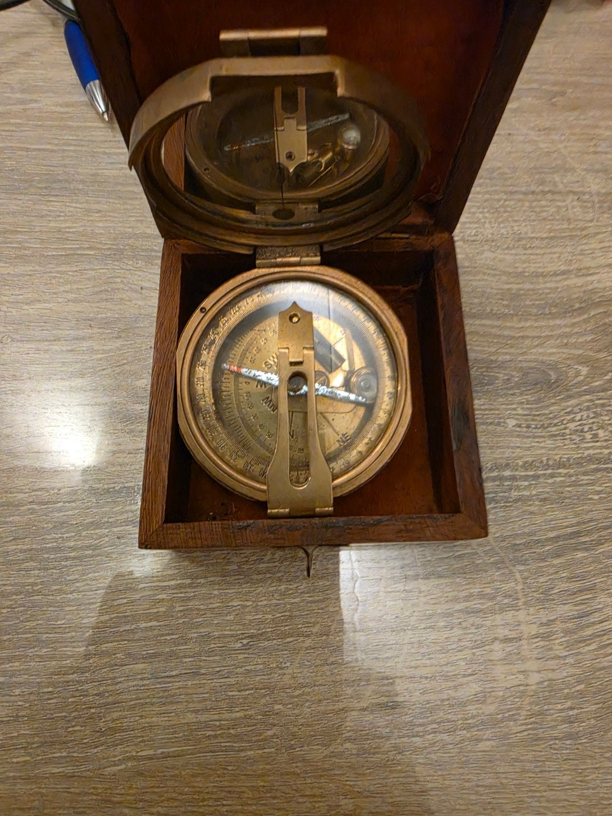Mooi compass, Watersport en Boten, Navigatiemiddelen en Scheepselektronica, Ophalen of Verzenden, Gps of Kompas