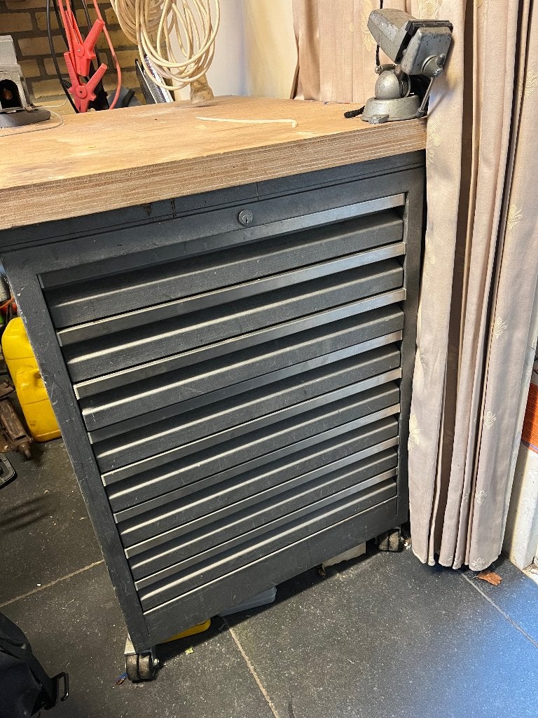Gereedschapkast met werkblad, Doe-het-zelf en Verbouw, Werkbanken, Ophalen, Gebruikt, Minder dan 70 cm