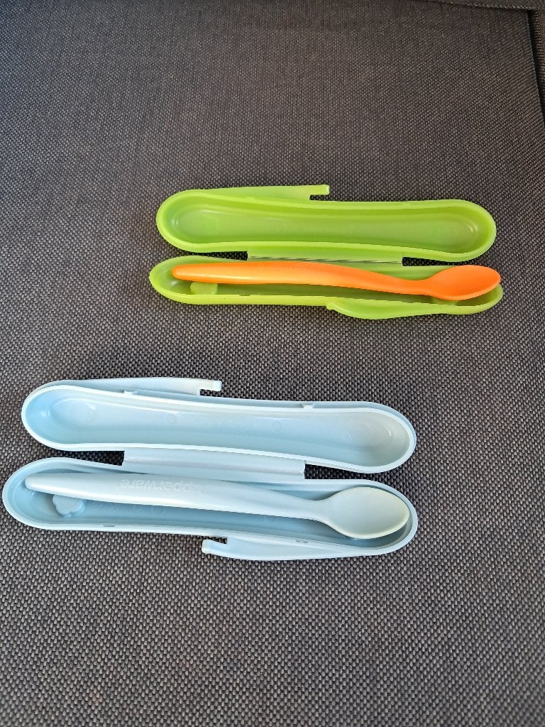 K349 Lepeltjes met bewaarbakje Tupperware, Ophalen of Verzenden, Gebruikt, Overige typen