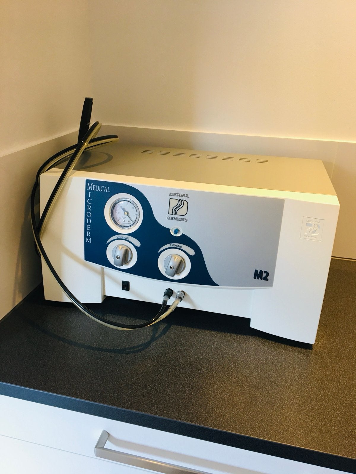 Derma Genesis M2 Medisch Microdermabrasie Apparaat, Ophalen, Zo goed als nieuw, Overige typen