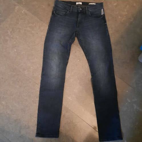 Spijkerbroek esprit 29 / 34 type slim, Verzenden, Zo goed als nieuw, Blauw, W28 - W29 (confectie 36)