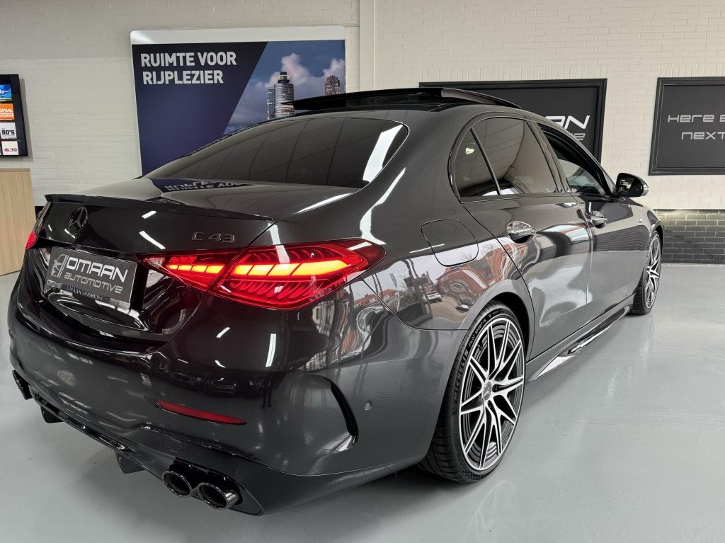 Mercedes-Benz C-Klasse C43 AMG 4Matic PERF. PANO 360 HUD, Auto's, Automaat, Euro 6, 4 cilinders, Parkeercamera