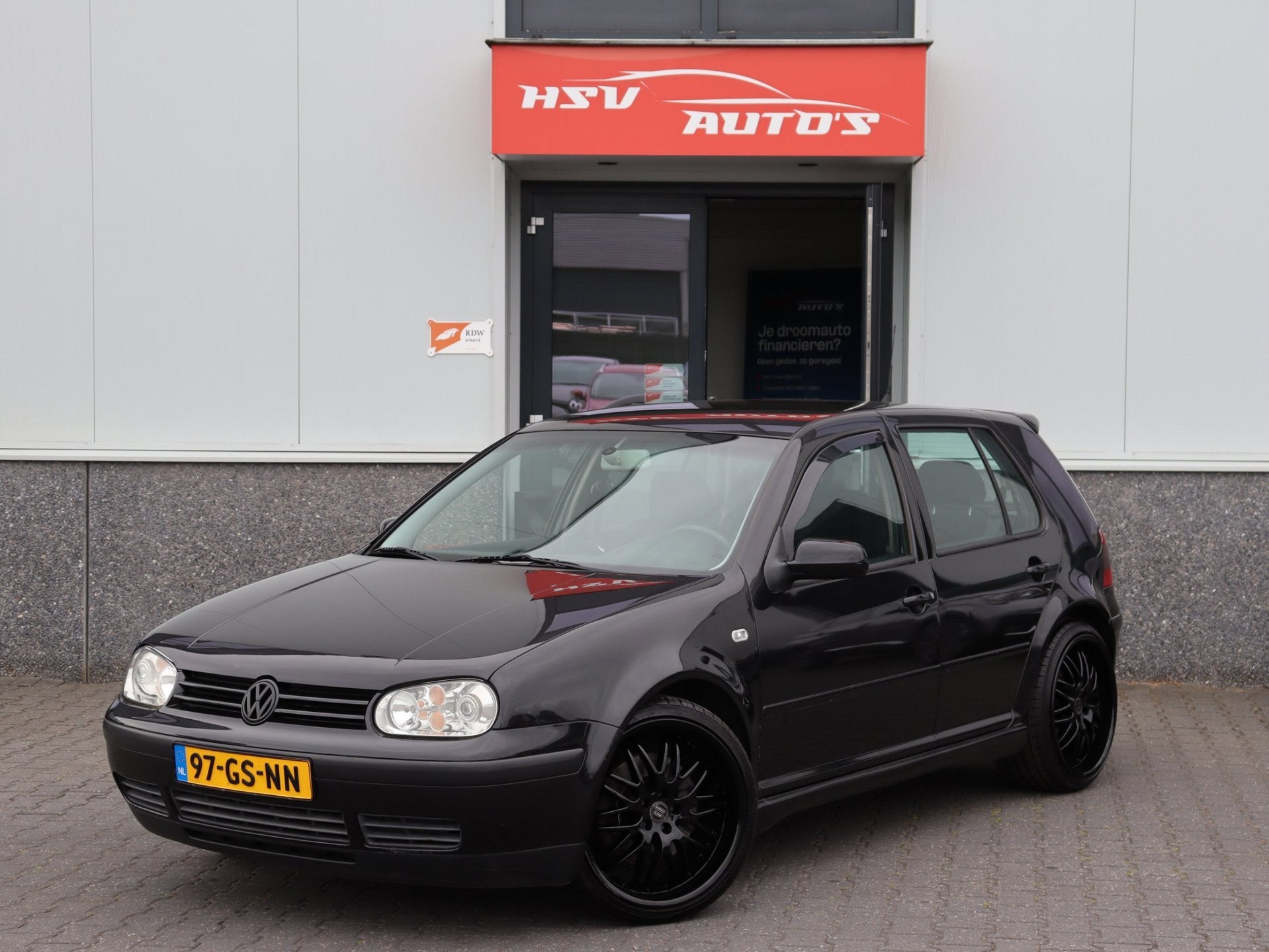 Volkswagen Golf 2.3 V5 GTI airco LM 170PK, Voorwielaandrijving, Gebruikt, Zwart, Bedrijf