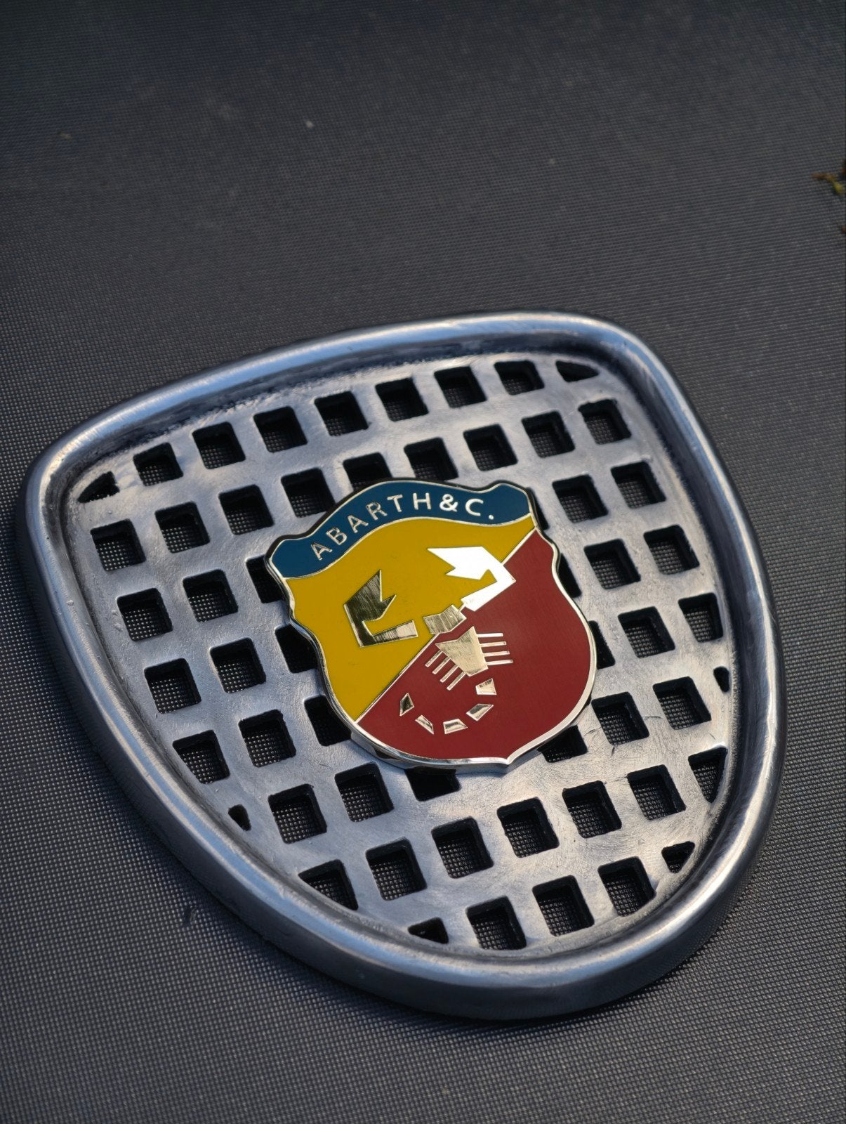 Embleem voor Abarth 850 of 1000 TC / TCR, Ophalen of Verzenden, Gereviseerd, Seat