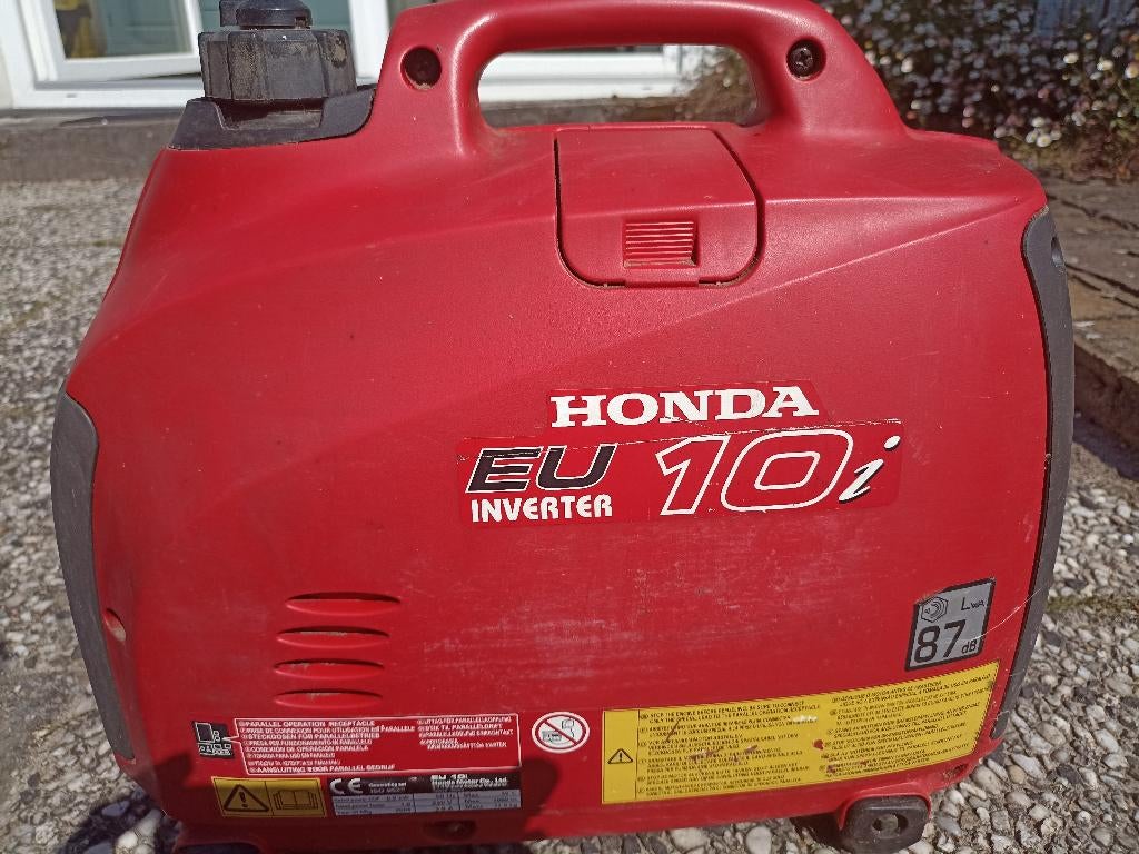 generator, Doe-het-zelf en Verbouw, Aggregaten, Ophalen, Gebruikt, Benzine, Geluidgedempt
