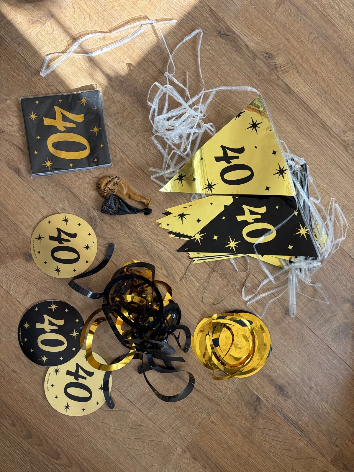 Feestversiering 40 jaar - Zwart/Goud, Ophalen, Gebruikt, Versiering, Verjaardag