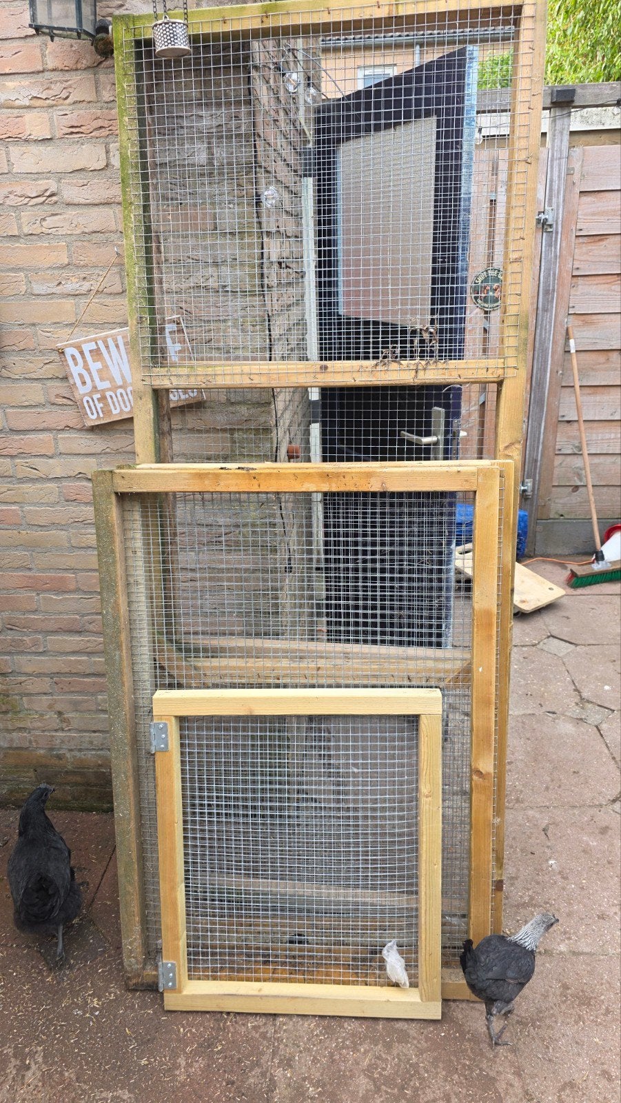 zeer stevige en degelijke houten dierenren, door ons gebruik, Dieren en Toebehoren, Ophalen, Gebruikt, Hout, Overige typen
