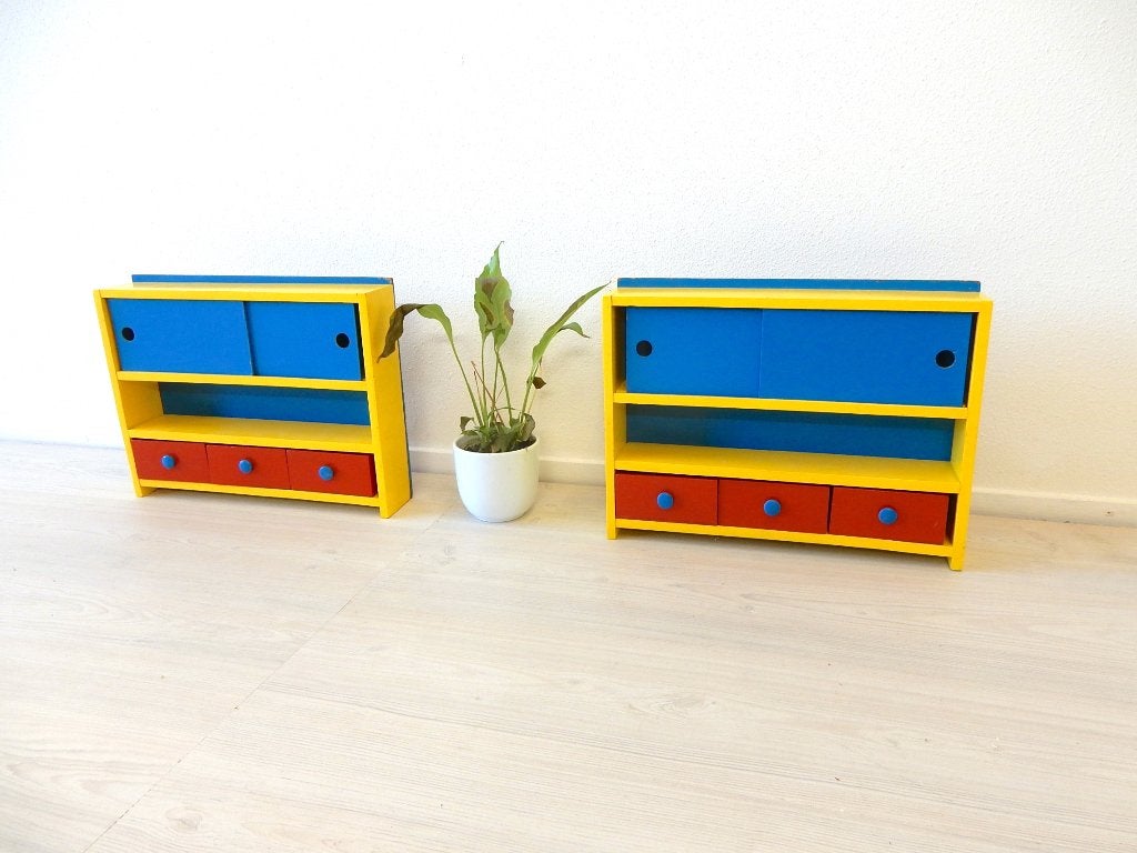 retro vintage kastjes wandkast kinder kastje jaren 70, Kinderen en Baby's, Kinderkamer | Commodes en Kasten, Minder dan 90 cm
